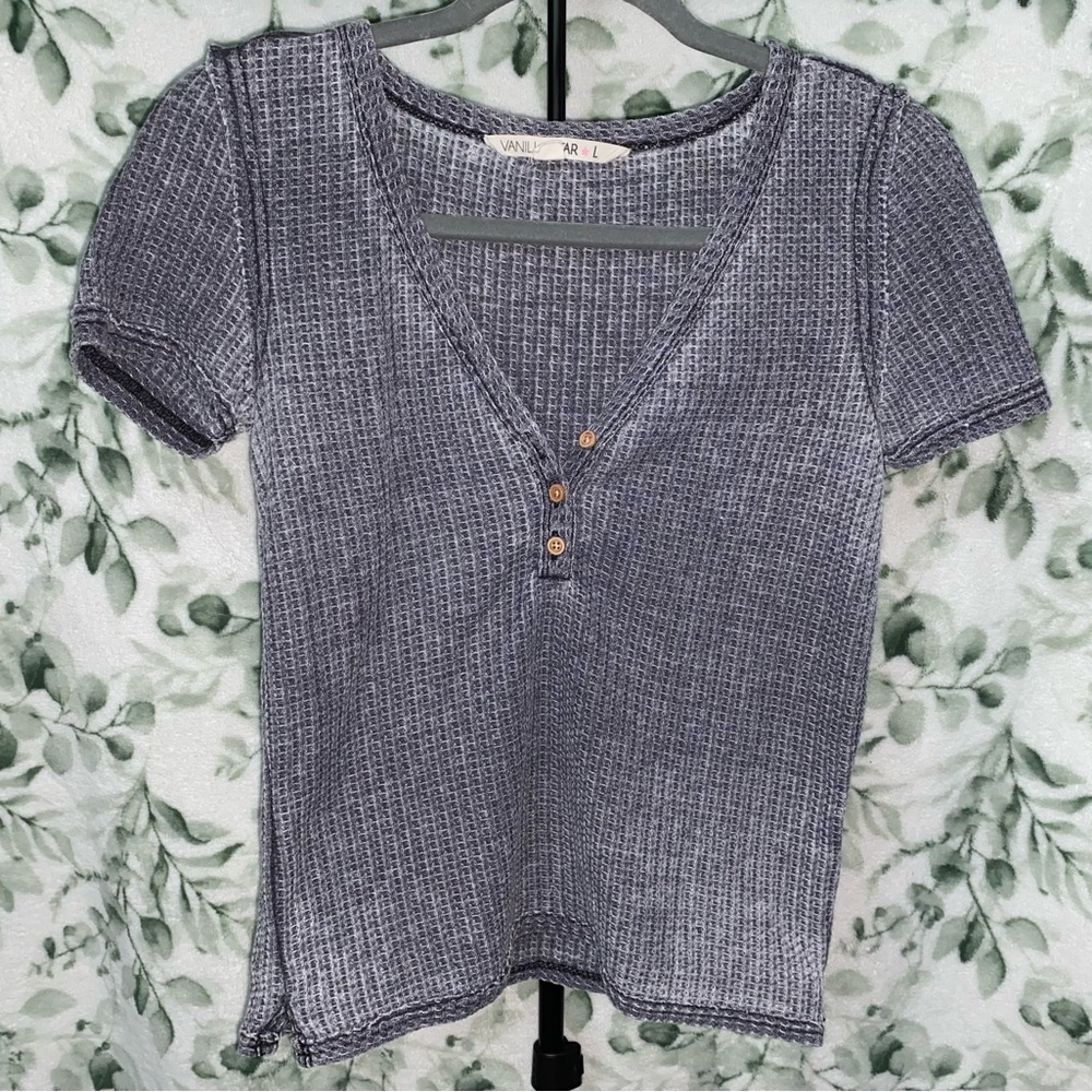 Women’s Henley T-shirt